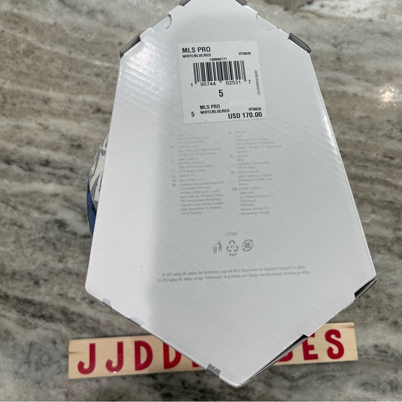 Adidas 2023 MLS Pro Match Soccer Ball Size 5 HT9026 MSRP $170 Lot Of 4 NEW - Picture 8 of 10